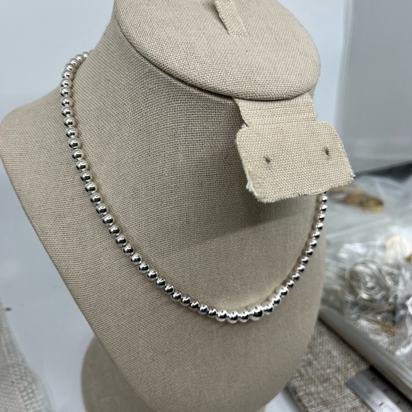 Vintage Sterling Silver Graduated Bead Necklace – 16" – 13.5g - Picture 11 of 16